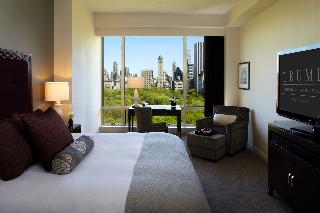 TRUMP INTERNATIONAL HOTEL & TOWER NEW YORK