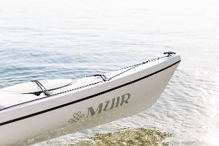 MUIR, AUTOGRAPH COLLECTION