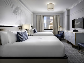 FAIRMONT ROYAL YORK GOLD EXPERIENCE