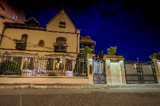 NOBLESSE BOUTIQUE HOTEL