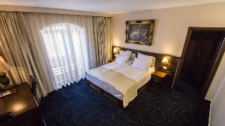 NOBLESSE BOUTIQUE HOTEL