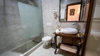 NOBLESSE BOUTIQUE HOTEL