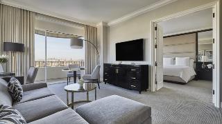 FOUR SEASONS LOS ANGELES AT BEVERLY HILLS