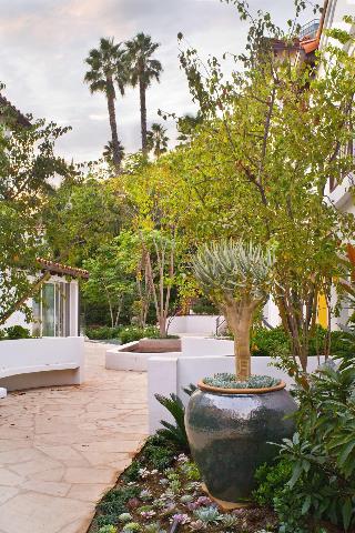 SUNSET MARQUIS