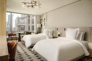 FOUR SEASONS HOTEL TORONTO