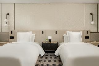 FOUR SEASONS HOTEL TORONTO