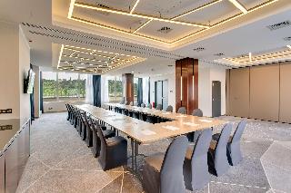 DOUBLETREE BY HILTON CLUJ CITY PLAZA