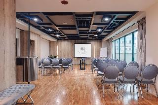 DOUBLETREE BY HILTON CLUJ CITY PLAZA