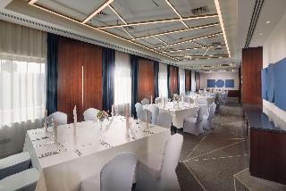 DOUBLETREE BY HILTON CLUJ CITY PLAZA