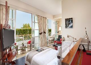 CAMEO BEVERLY HILLS, LXR HOTELS & RESORTS