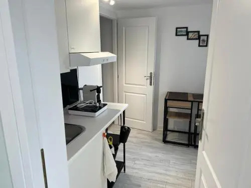 AZZA APARTHOTEL