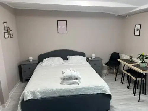 AZZA APARTHOTEL