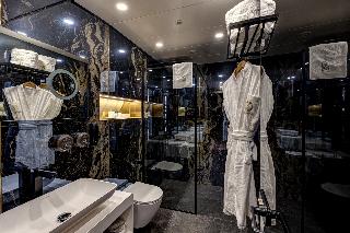 VIBRE HOTEL