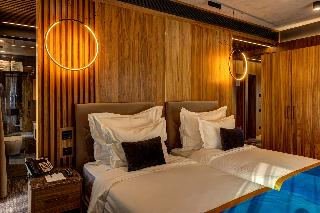 VIBRE HOTEL