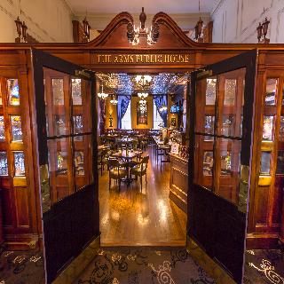 THE LORD NELSON HOTEL & SUITES