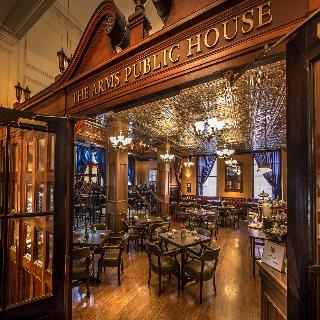 THE LORD NELSON HOTEL & SUITES