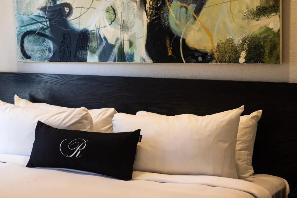 RIPPLECOVE HOTEL & SPA